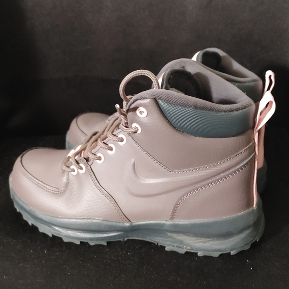 Nike boots womens 8.5 - Picture 7 of 8